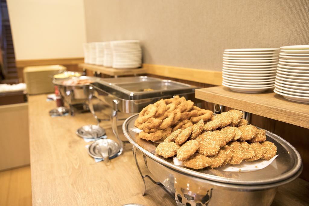 Route Inn Grantia Hanyu Spa Resort Ngoại thất bức ảnh