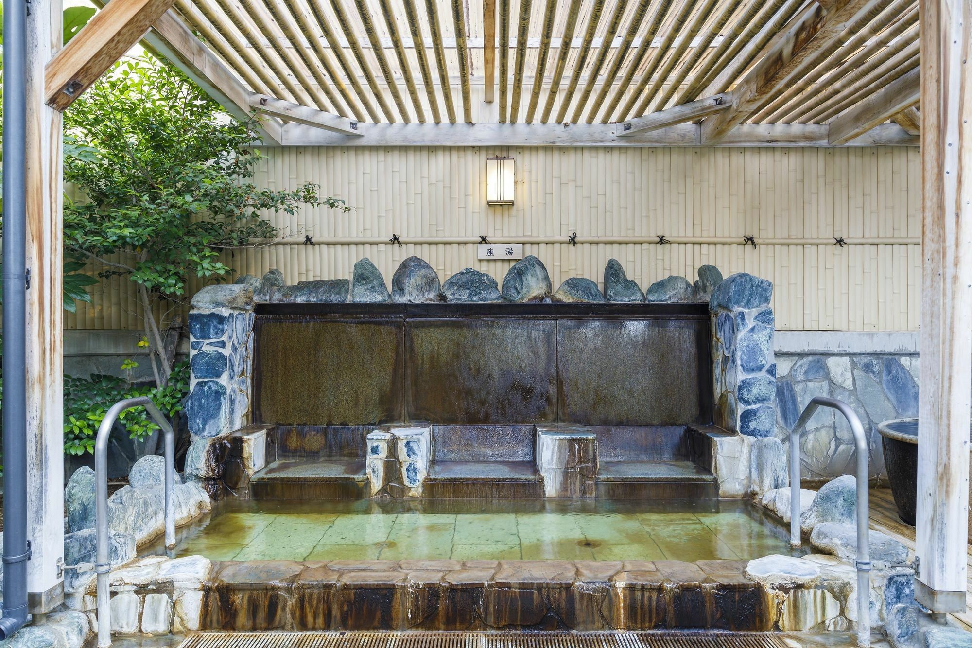 Route Inn Grantia Hanyu Spa Resort Ngoại thất bức ảnh